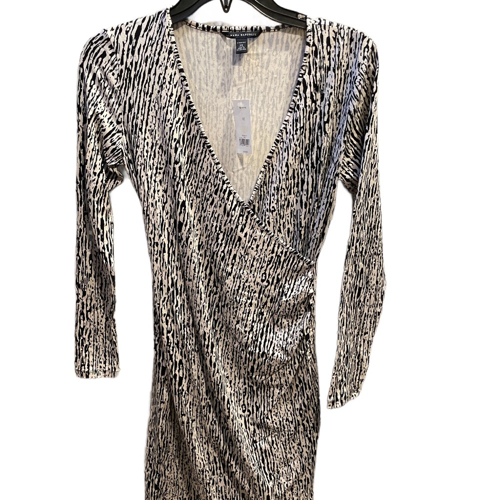 ❤️ BANANA REPUBLIC WRAP ANIMAL PRINT DRESS SIZE XS NEW